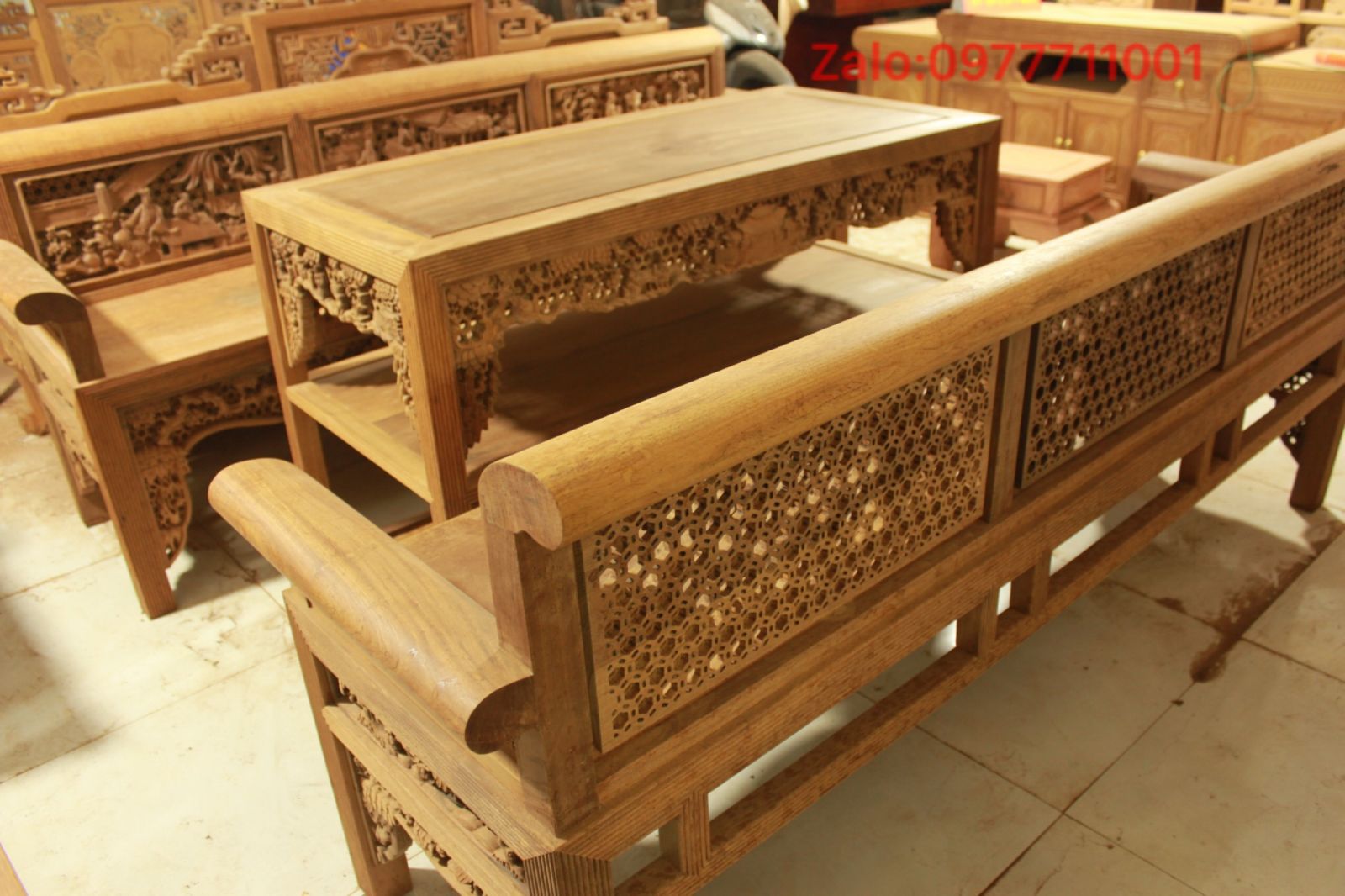 Ghế Trường chạm tích Ghế Trường chạm tích